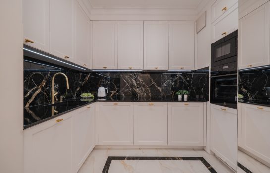 Oferta 141/12195/OMS